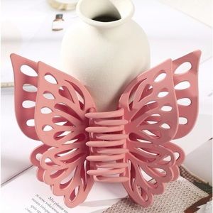 🦋GIANT Large Butterfly plastic hair claw pink NEW spring summer hair